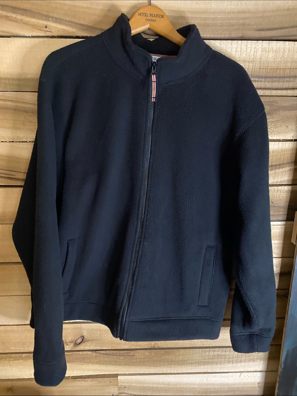 Orvis Classic Black Zip-Up Fleece Jacket size large